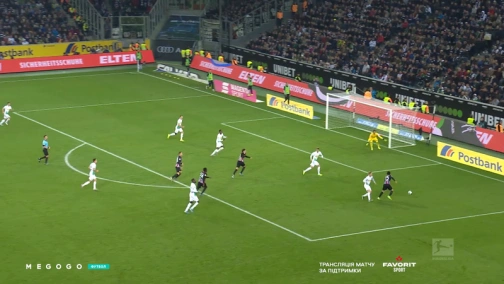 9 тур. Боруссия Менхенгладбах — Айнтрахт 4:2. Обзор матча