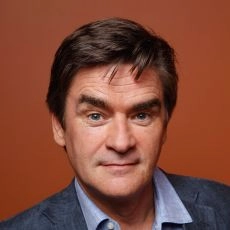 Peter Keleghan