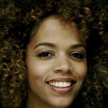 Оливия Асиду-Поку