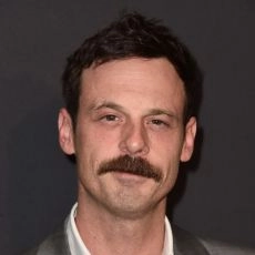 Scoot McNairy