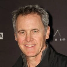 Mark Moses