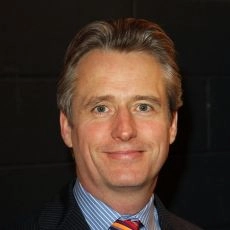 Linus Roache