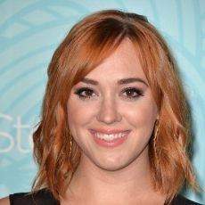 Andrea Bowen