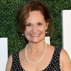 Beth Grant