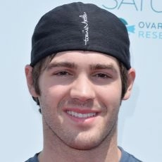 Steven R. McQueen