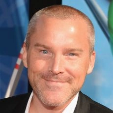 Roger Craig Smith