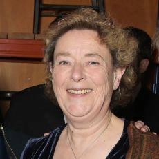Linda Bassett