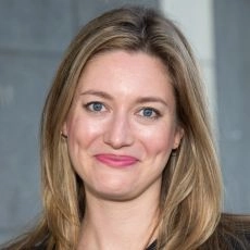 Zoe Perry