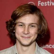 Logan Miller