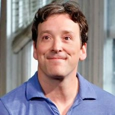 Jeremy Shamos