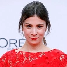 Aylin Tezel