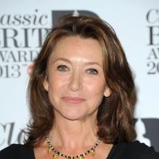 Cherie Lunghi
