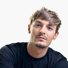 Giles Matthey