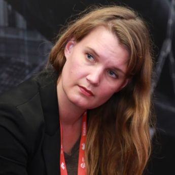 Katja Adomeit