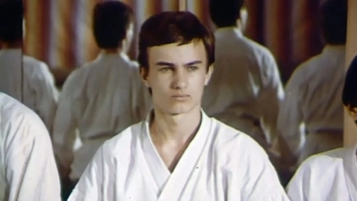 Человек в зеленом кимоно