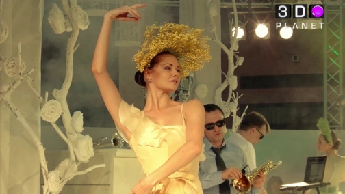 Фешн шоу мода. Айна Гассе